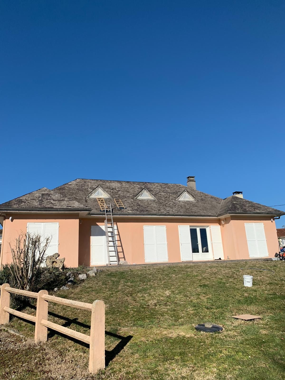 Travaux de charpente à Espoey — M.T RENOV